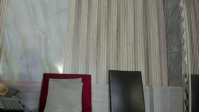 BriannaChelsea online show from October 3, 12:28 pm