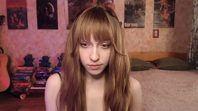 Friendly Ellie online show from March 31, 11:07 pm