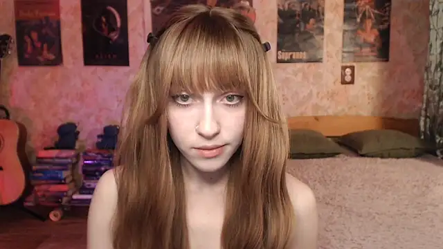 Friendly Ellie online show from February 28, 1:27 am