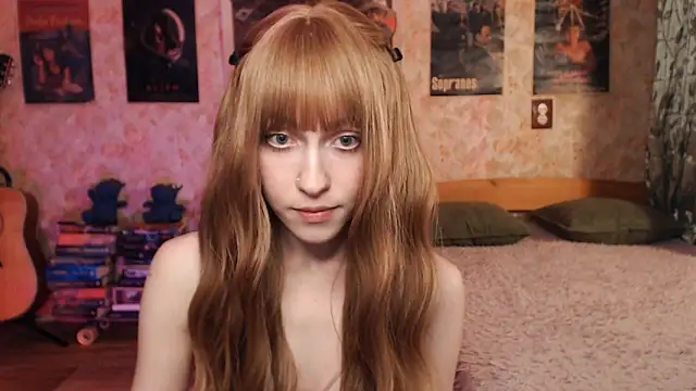 Friendly Ellie online show from October 6, 1:12 pm