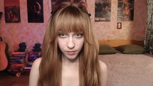 Friendly Ellie online show from February 20, 1:13 pm