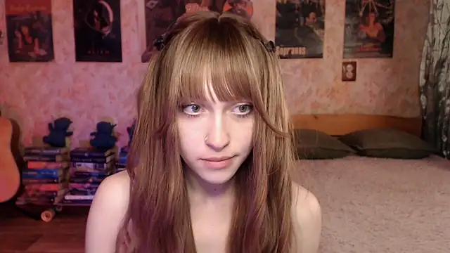 Friendly Ellie online show from May 29, 12:27 am