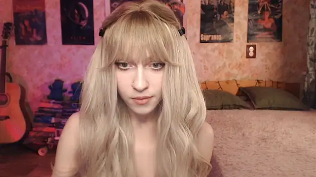 Friendly Ellie online show from March 9, 12:21 am