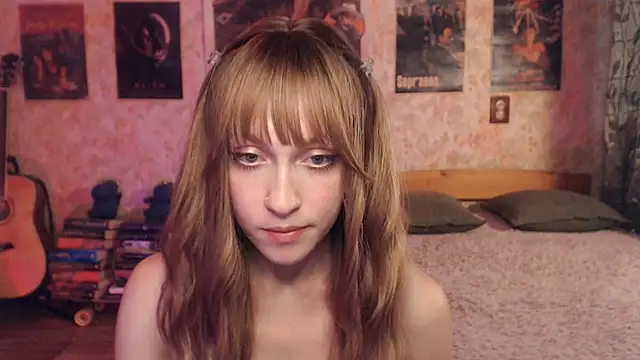 Snapshot of Friendly_Ellie chatting on July 20, 2:30 am Friendly Ellie online show from July 20, 2:30 am