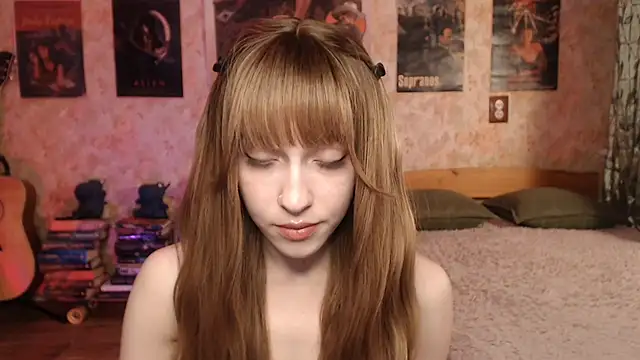 Friendly Ellie online show from March 21, 12:23 am