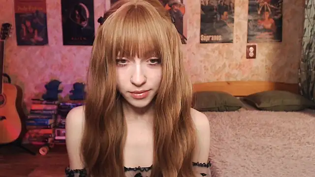 Friendly Ellie online show from October 30, 11:23 pm