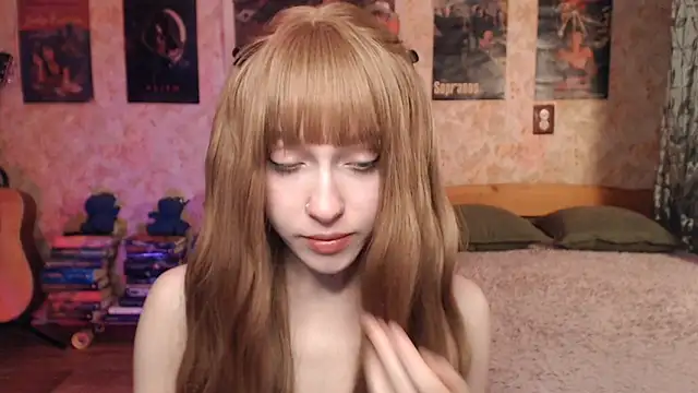 Friendly Ellie online show from February 5, 11:22 pm