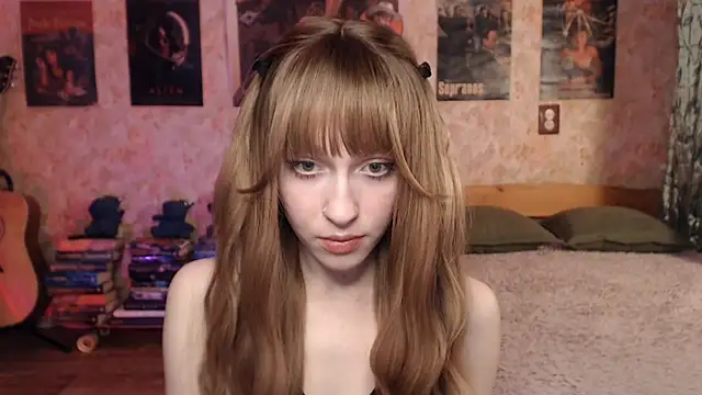 Friendly Ellie online show from February 12, 1:11 pm