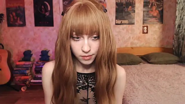 Friendly Ellie online show from November 10, 11:21 pm