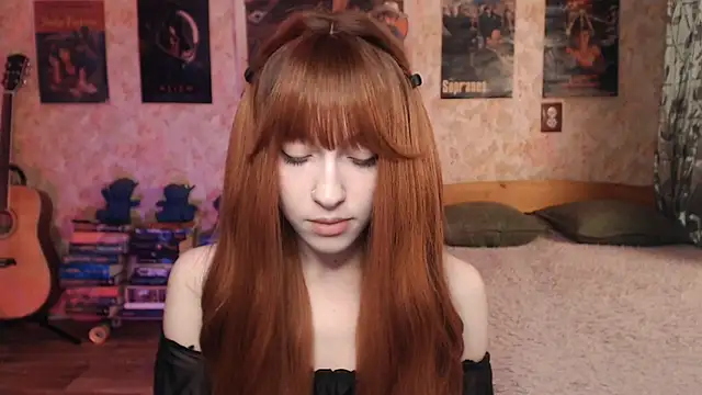 Friendly Ellie online show from September 30, 11:11 pm