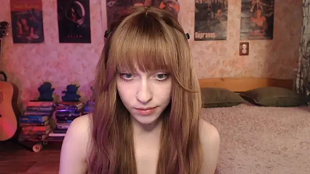 Friendly Ellie online show from April 9, 12:23 am