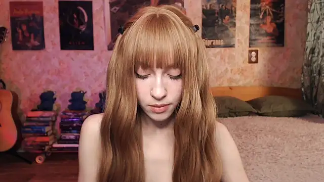 Friendly Ellie online show from December 2, 11:17 pm