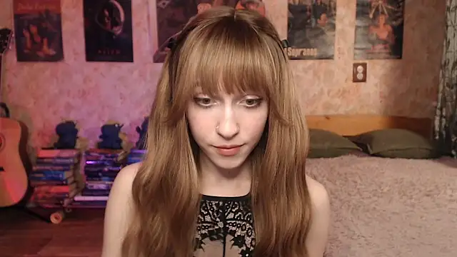 Friendly Ellie online show from March 14, 1:17 pm