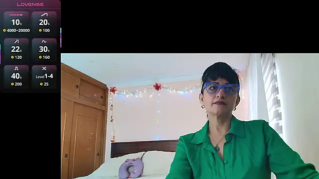 ISABEEL SOFIA01 online show from March 27, 1:34 pm