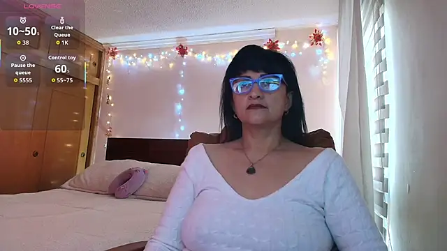 ISABEEL SOFIA01 online show from March 25, 12:26 pm