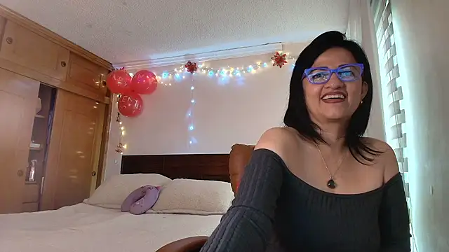 ISABEEL SOFIA01 online show from February 19, 1:08 pm