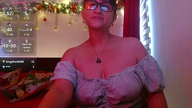 ISABEEL SOFIA01 online show from January 7, 12:10 pm