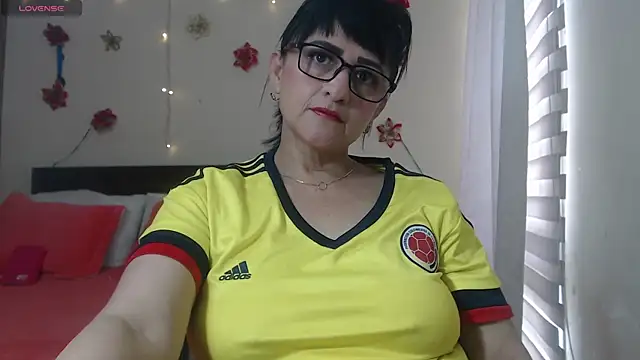 ISABEEL SOFIA01 online show from March 20, 3:36 pm