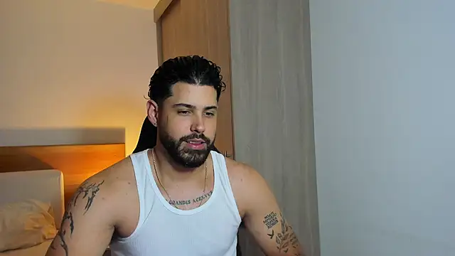 Snapshot of Justyn_Torres chatting on February 25, 1:09 am Justyn Torres online show from February 25, 1:09 am