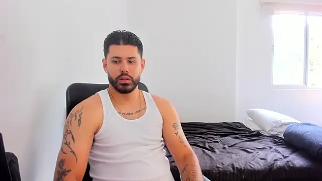 Justyn Torres online show from January 9, 5:20 pm