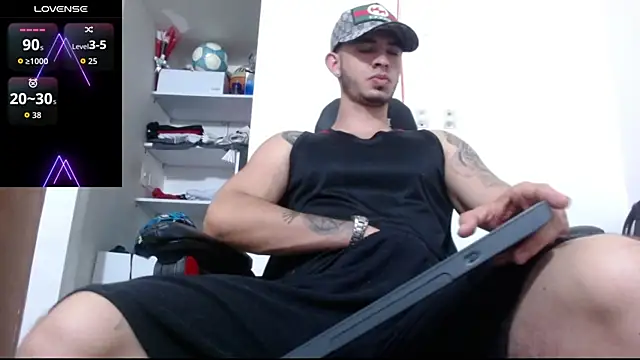 freestyle blake1 online show from November 4, 2:10 pm