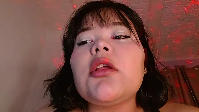 sexychubby    online show from March 13, 4:01 pm