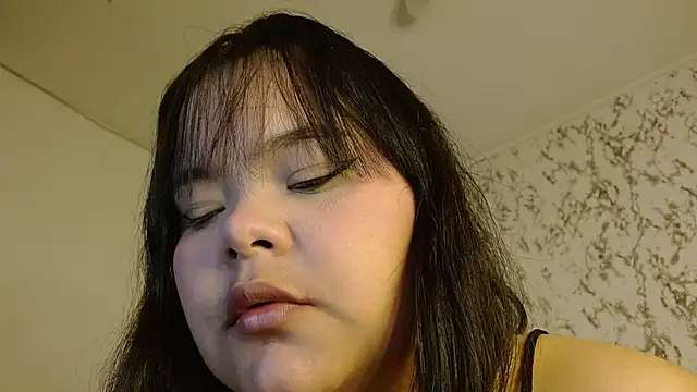 sexychubby    online show from November 21, 2:32 am