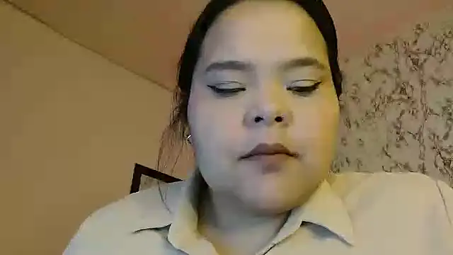Snapshot of sexychubby___ chatting on October 3, 7:37 pm sexychubby    online show from October 3, 7:37 pm