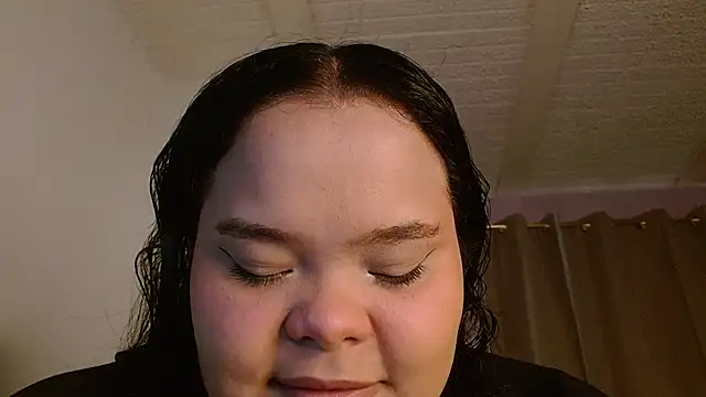 sexychubby    online show from February 4, 6:47 pm