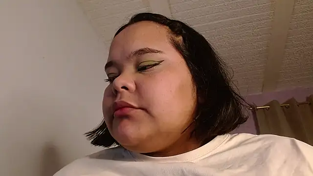 sexychubby    online show from January 31, 7:12 pm