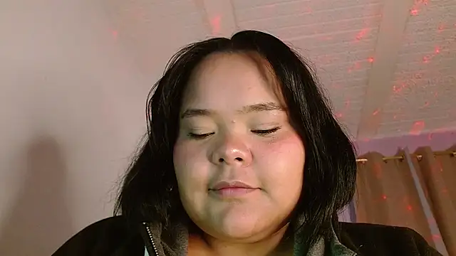 sexychubby    online show from February 15, 7:02 pm