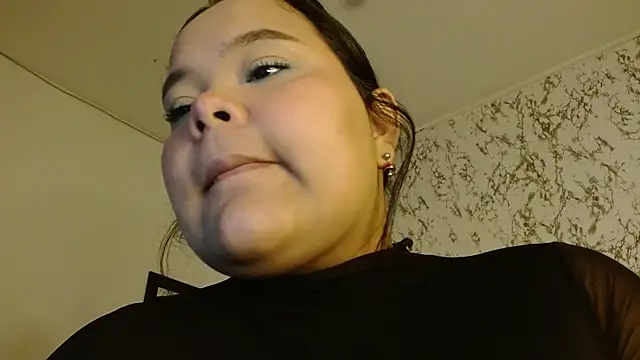Snapshot of sexychubby___ chatting on October 13, 10:54 pm sexychubby    online show from October 13, 10:54 pm