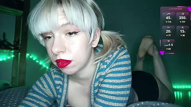 Snapshot of cruellagoth666 chatting on March 6, 5:22 pm cruellagoth666 online show from March 6, 5:22 pm