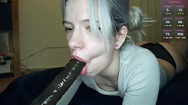 cruellagoth666 online show from June 26, 12:49 am
