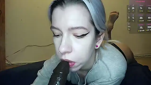cruellagoth666 online show from July 13, 1:27 am