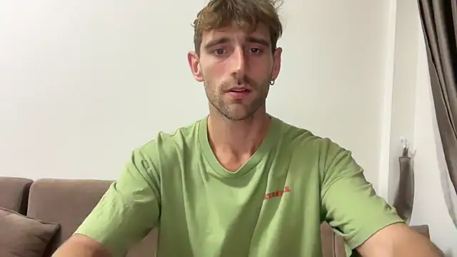 lukegunn online show from February 1, 1:55 am