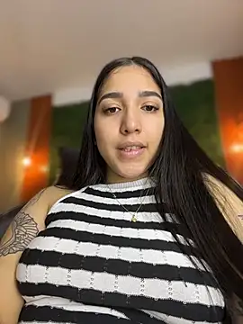 Amandanauty online show from March 27, 8:26 am