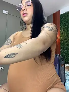 Snapshot of Amandanauty chatting on March 1, 12:39 am Amandanauty online show from March 1, 12:39 am