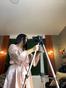 Snapshot of Amandanauty chatting on December 3, 7:08 am Amandanauty online show from December 3, 7:08 am