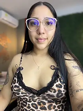 Amandanauty online show from March 24, 4:12 am