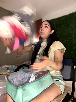 Snapshot of Amandanauty chatting on September 14, 1:00 pm Amandanauty online show from September 14, 1:00 pm