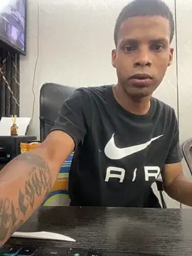 XWillianSmithX online show from September 24, 5:30 pm