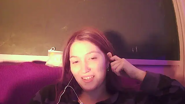 Angelk43 online show from December 14, 3:57 am