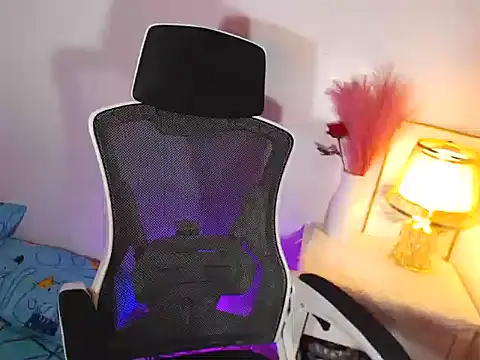 MajesticKitana online show from February 5, 3:13 am