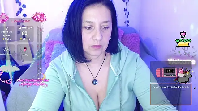 camilalatti online show from November 15, 12:47 am