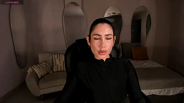 Snapshot of MarieJaneX chatting on February 3, 10:58 am MarieJaneX online show from February 3, 10:58 am