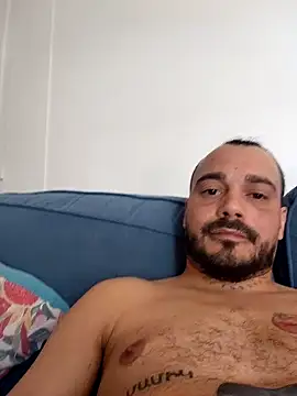 Douggy26 online show from May 9, 1:36 pm