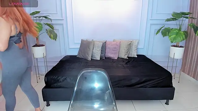 cintiagreyx online show from March 19, 11:32 am