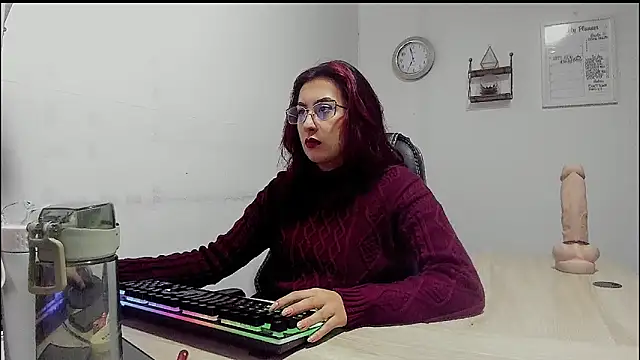 Snapshot of Scarlett_Sen chatting on January 30, 2:04 pm Scarlett Sen online show from January 30, 2:04 pm