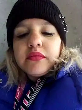 Snapshot of shaynarg chatting on September 27, 2:23 pm shaynarg online show from September 27, 2:23 pm